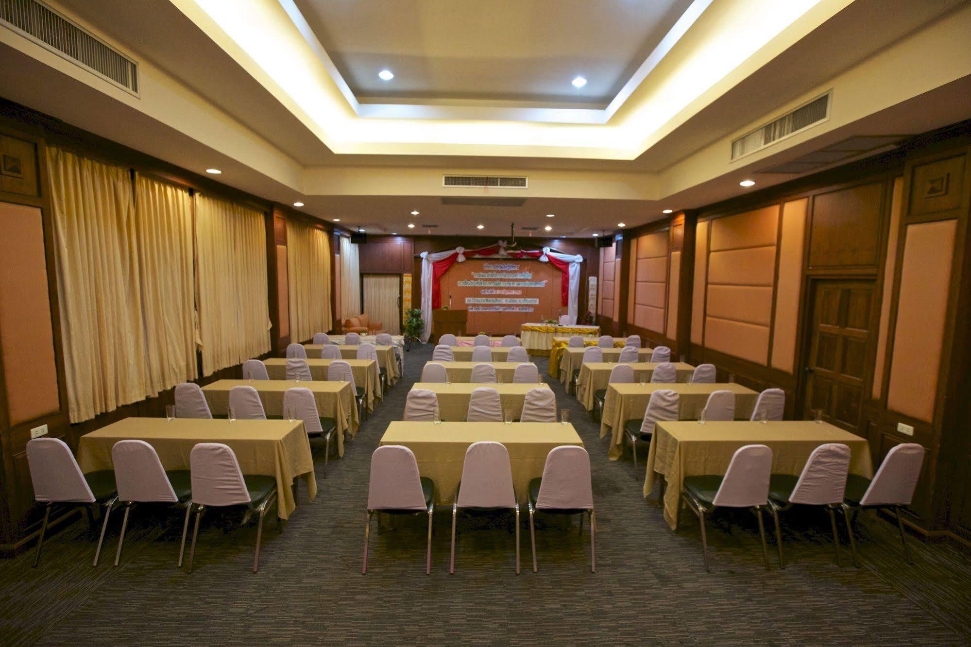 Pimann Inn Hotel Csiangraj Kültér fotó
